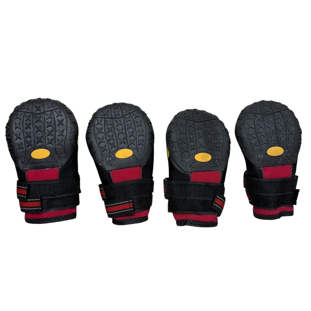 Dog Boots Shoes Paw Protectors Size 7 Red Black Reflective Straps Anti-Slip Sz 7